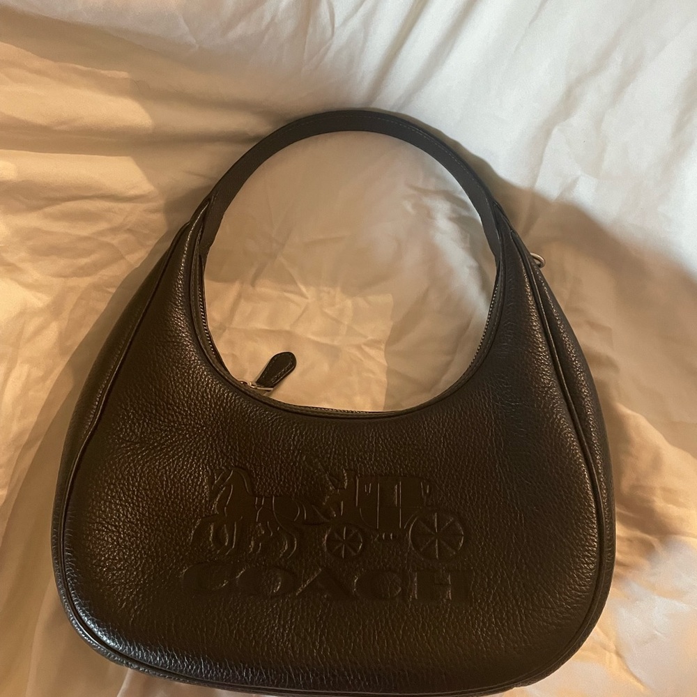 Coach Black Leather Shoulder Bag - Picture 2 of 6